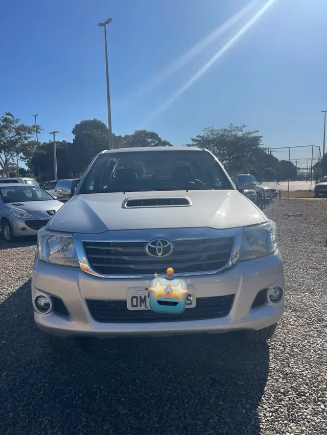 Carro Toyota Hilux Cabine Dupla 2015 Hilux 3.0 TDI 4x4 CD SRV (Diesel)