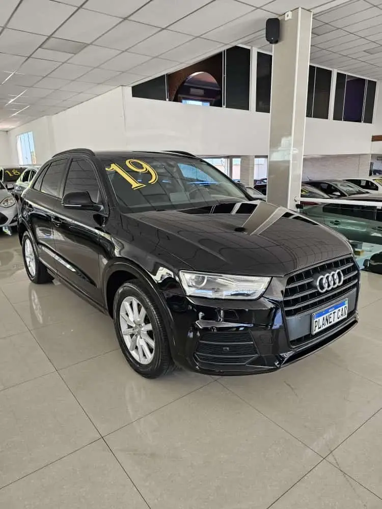 Audi Q3 1.4 TFSI Ambiente S Tronic (Flex)