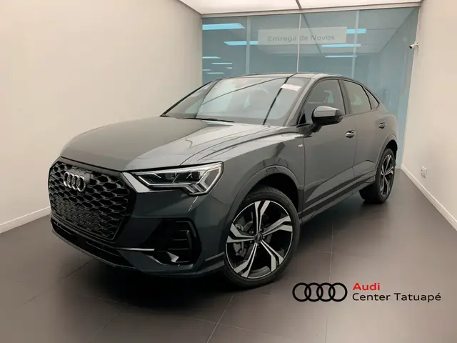 Carro Audi Q3 Sportback 2023 Performance Black 2.0