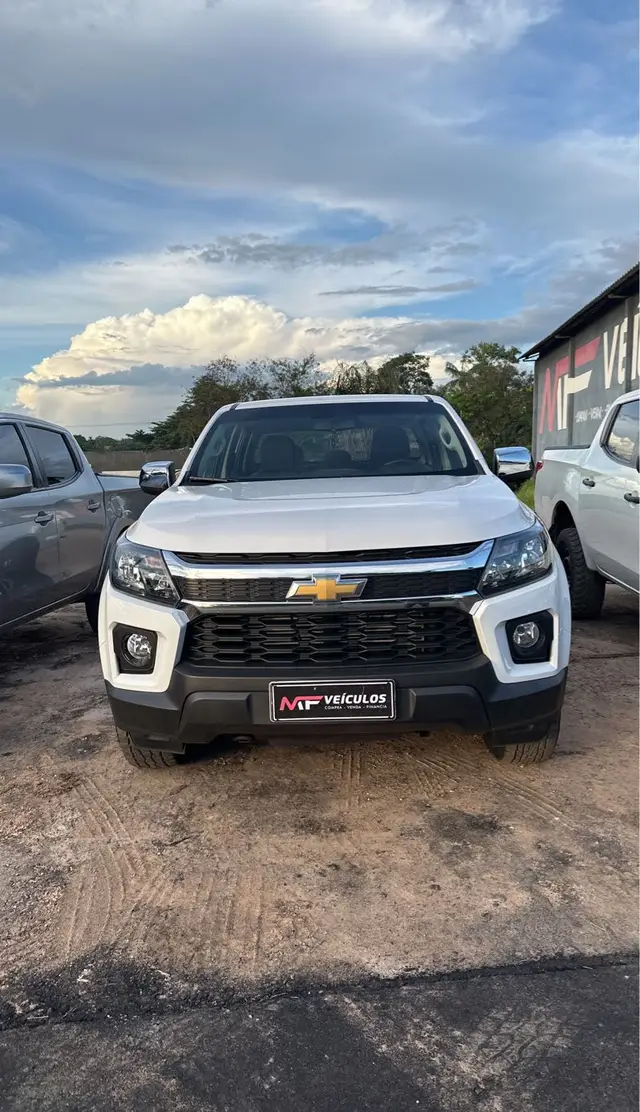 Carro Chevrolet S10 Cabine Simples 2022 S10 2.8 CTDi Cabine Simples LS 4WD