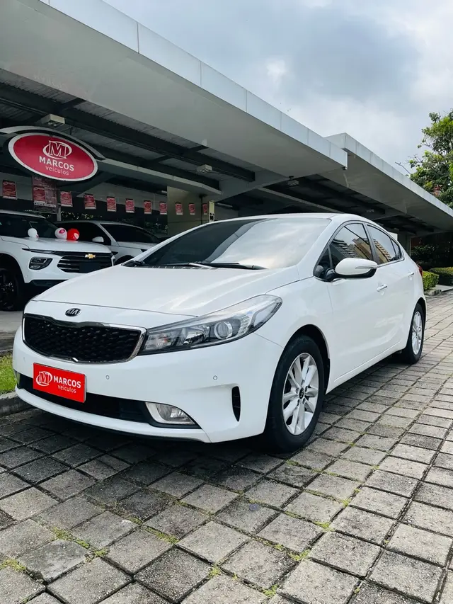 Carro Kia Cerato 2019 SX 1.6 (Aut) (Flex)