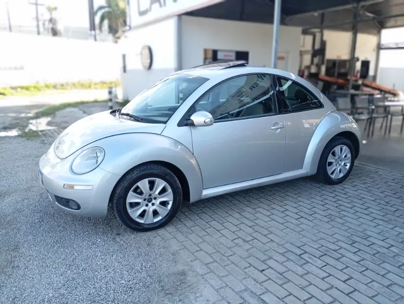 Volkswagen New Beetle 2.0 (Aut)