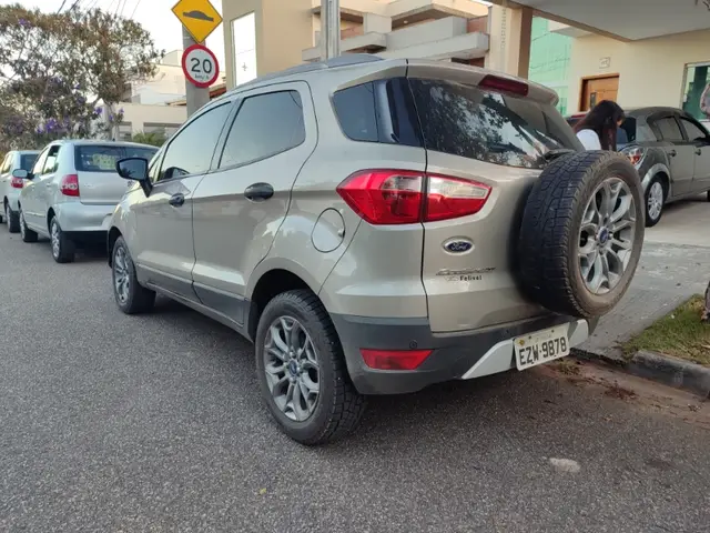 Carro Ford EcoSport 2014 Ecosport Freestyle 1.6 16V (Flex)