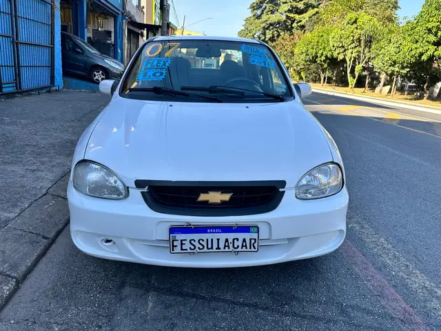 Carro Chevrolet Classic 2007 Corsa Sedan  Life 1.0 (Flex)