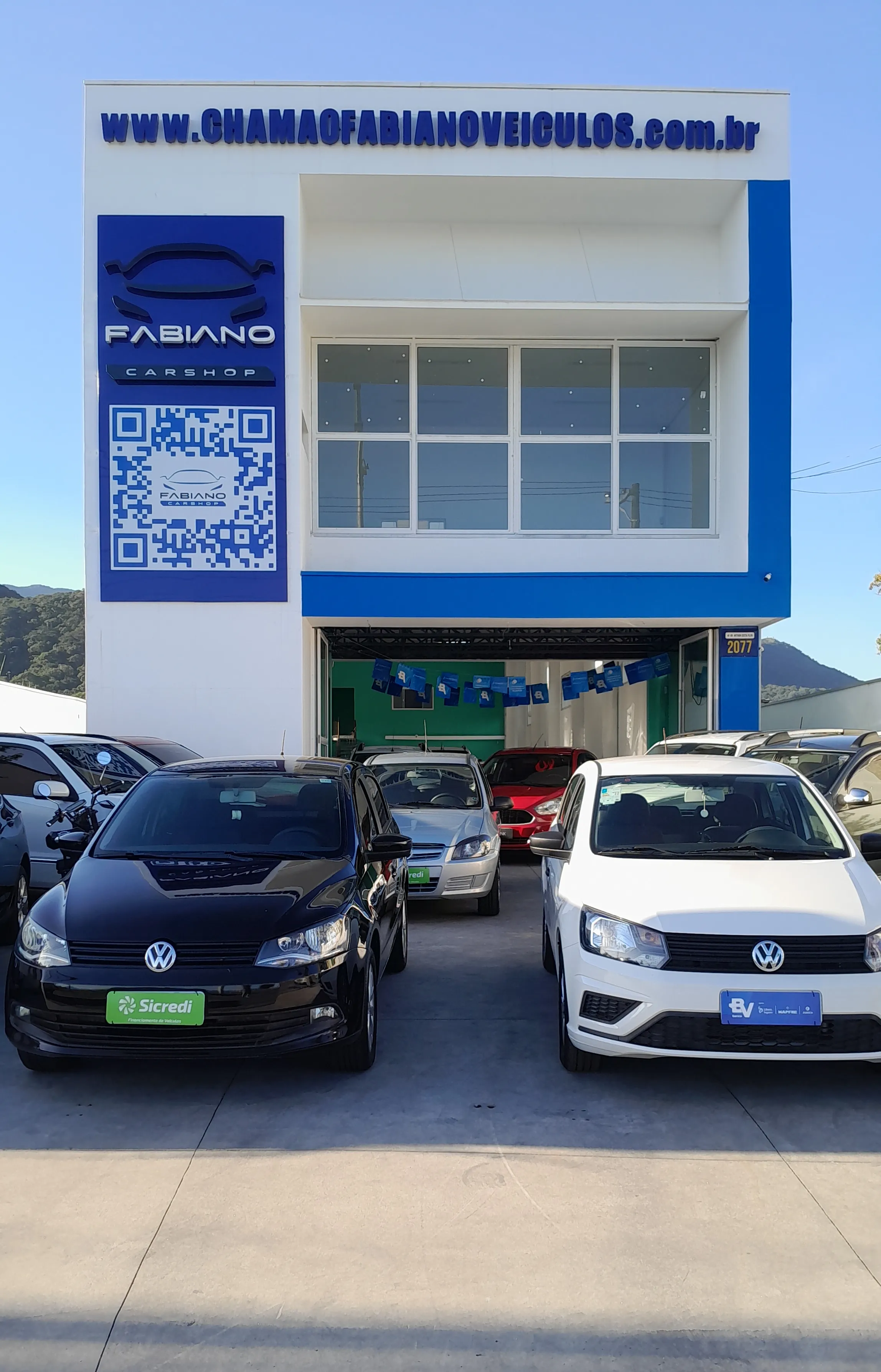 Fachada da loja Veículos à venda em Chama o Fabiano - Caraguatatuba - SP | Mobiauto