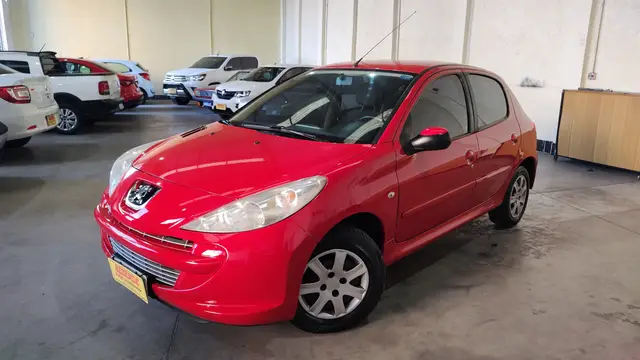 Carro Peugeot 207 2013 Hatch XR 1.4 8V (flex) 4p