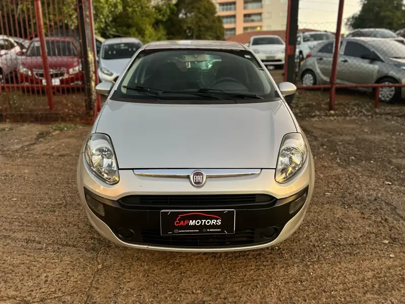 Fiat Punto Attractive 1.4 (Flex)