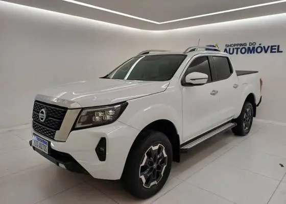 Nissan XE CD 4x4 2.3 Bi-TB Diesel Aut.