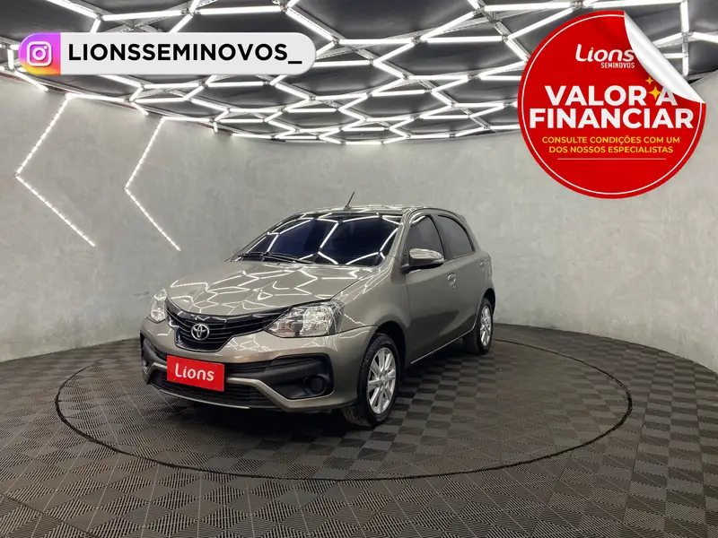 Toyota Etios X Plus 1.5 (Aut) (Flex)