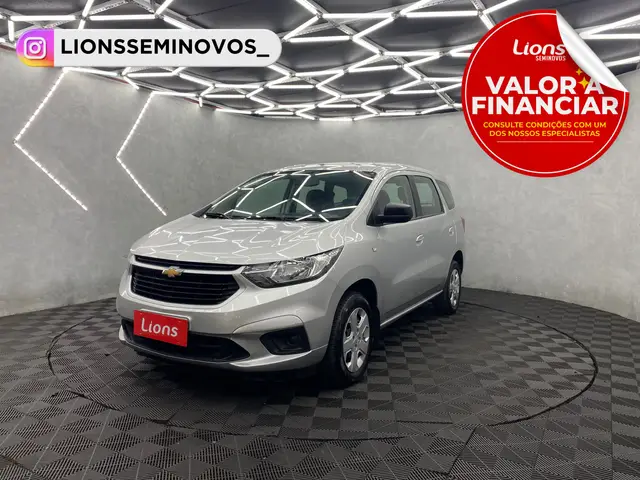 Carro Chevrolet Spin 2022 LS 1.8 5S (Flex)