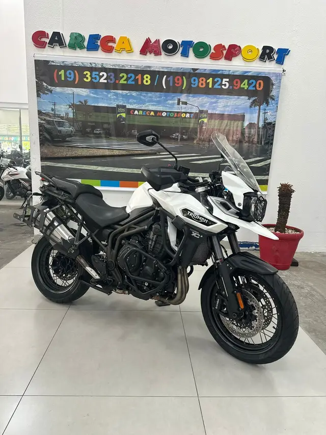 Carro Triumph Tiger 1200 2017 EXPLORER XCA