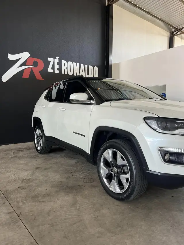 Carro Jeep Compass 2018 2.0 Limited (Aut) (Flex)