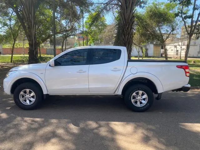 Carro Mitsubishi L200 Triton Sport 2018 Sport 2.4 DID-H GLS 4WD