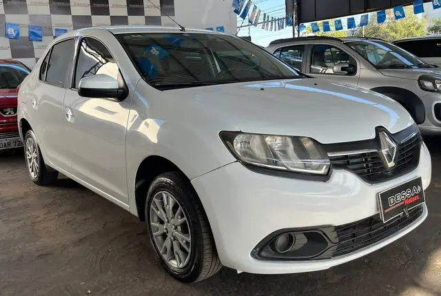 Carro Renault Logan 2018 Expression 1.0 12V SCe (Flex)