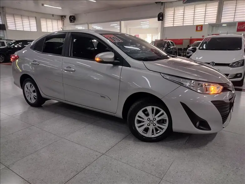 Toyota 1.5 XL Plus Tech CVT (Flex)