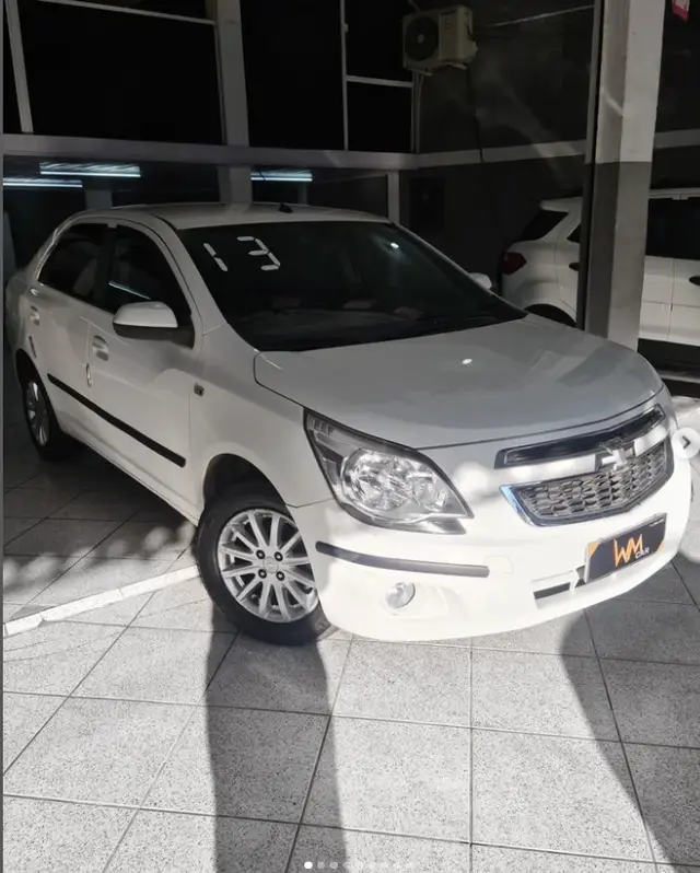 Carro Chevrolet Cobalt 2013 LTZ 1.4 8V (Flex)