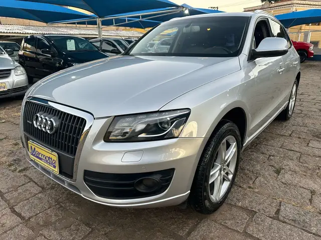 Carro Audi Q5 2011 2.0 TFSI Ambiente S Tronic Quattro