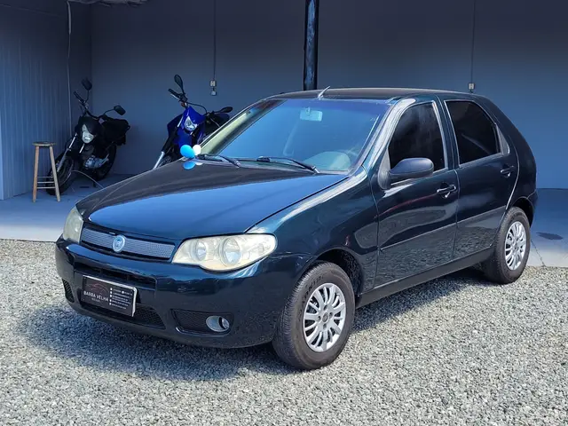 Carro Fiat Palio 2004 ELX 1.0 8V (versão III)