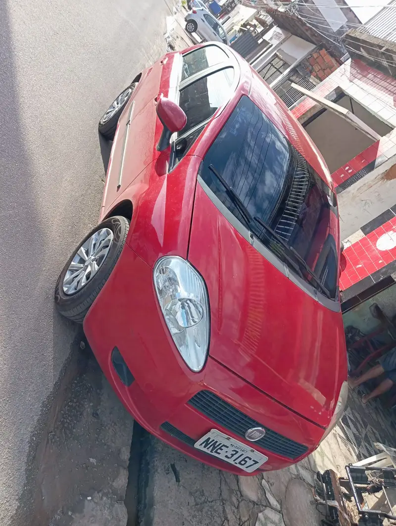Fiat Punto Attractive 1.4 (Flex)
