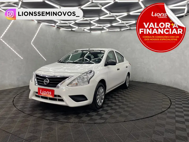Nissan Versa 1.0 12V V-Drive (Flex)