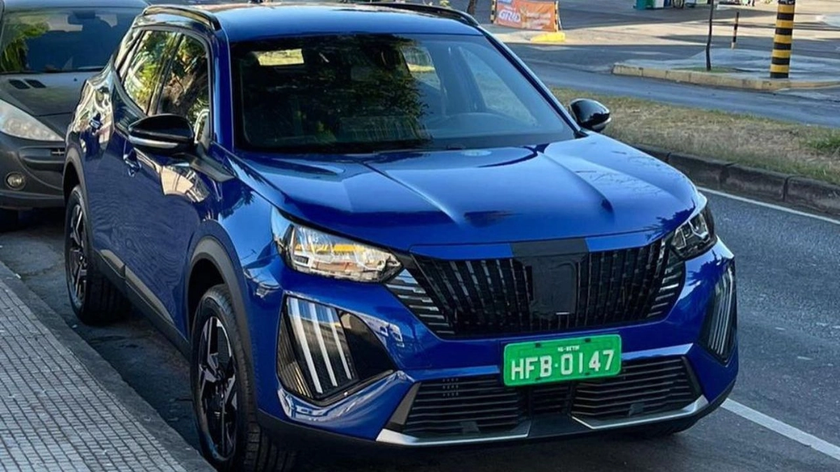 SUV aparece descoberto e ganha até novo teaser da fabricante