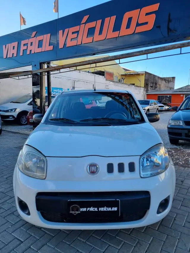 Carro Fiat Uno 2013 Vivace Italia 1.0 8V (Flex) 4p