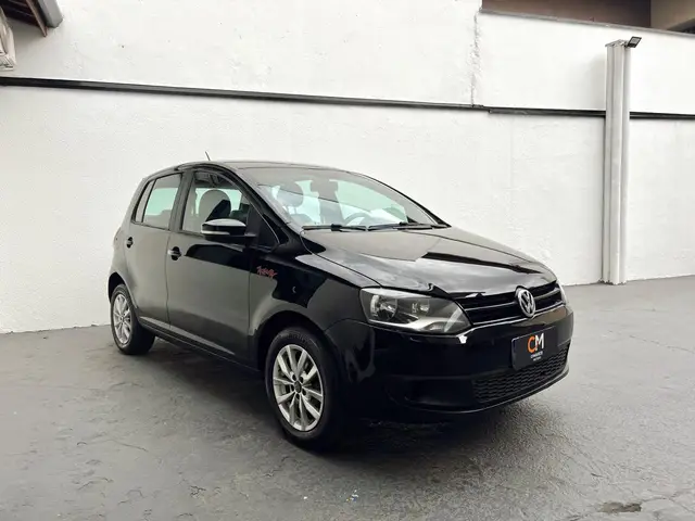 Carro Volkswagen Fox 2014 1.6 VHT Rock in Rio (Flex)