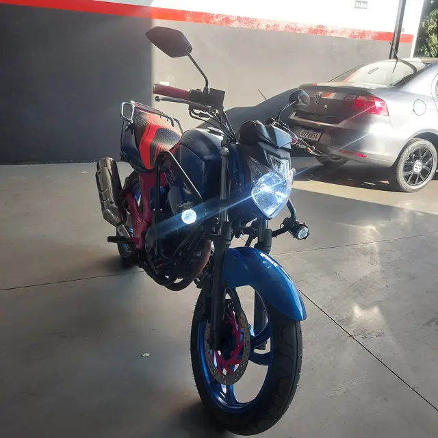 Carro Yamaha YS 250 Fazer 2007 250cc