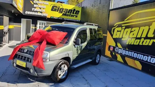 Carro Fiat Doblò 2009 Adventure 1.8 8V (Flex)