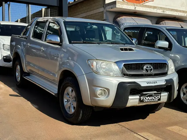 Carro Toyota Hilux Cabine Dupla 2011 Hilux SRV 4x4 3.0 (cab. dupla)