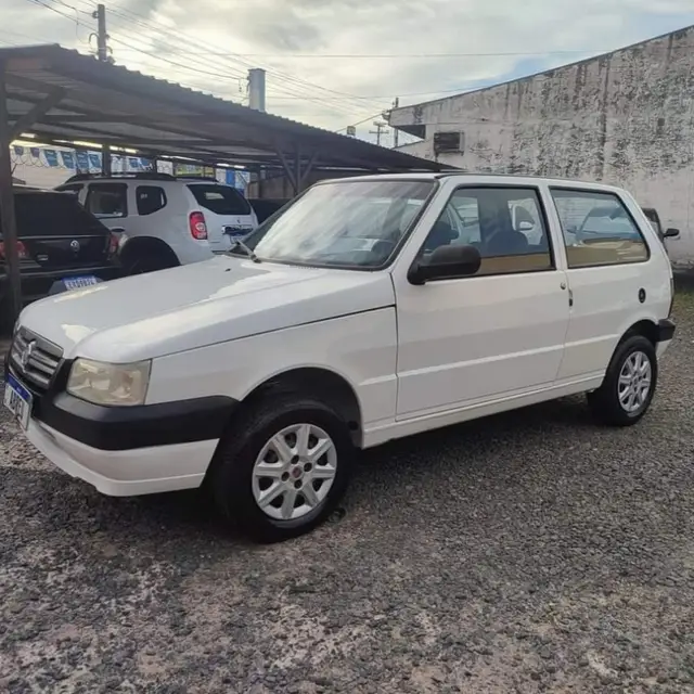 Carro Fiat Uno Mille 2013 Fire Economy 1.0 (Flex) 2p
