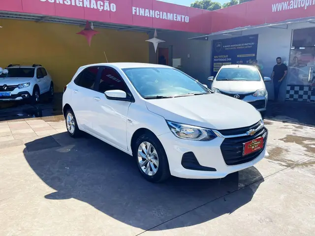 Carro Chevrolet Onix 2022 LT 1.0 Turbo (Flex)