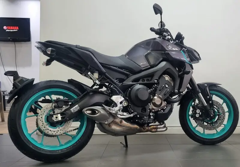 Yamaha MT-09 ABS