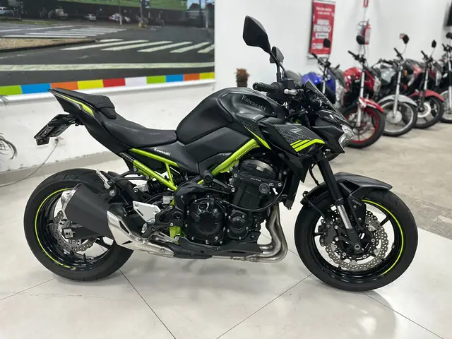 Moto Kawasaki Z 900 2021 Z 900