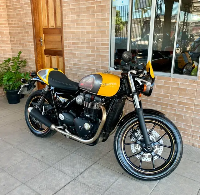 Carro Triumph Street Cup 2017 900