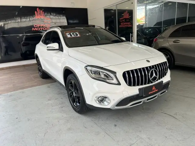 Mercedes-Benz GLA 200 GLA 200 1.6 Style