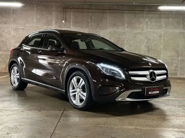 Mercedes-Benz GLA 200 GLA 200 1.6 Vision