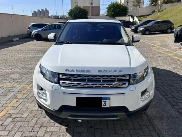 Carro Land Rover Range Rover Evoque 2014 2.0 Si4 Prestige
