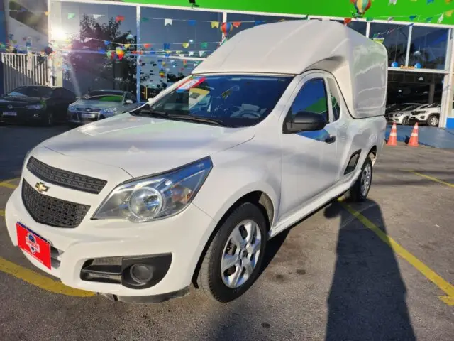 Carro Chevrolet Montana 2019 LS 1.4 (Flex)