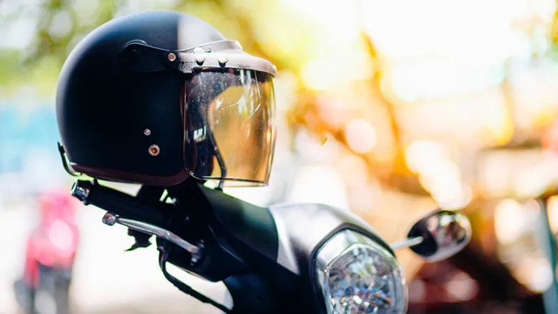 Capacete tem validade?