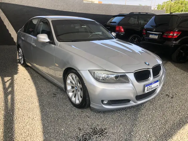 Carro BMW 320i 2011 320i 2.0 16V
