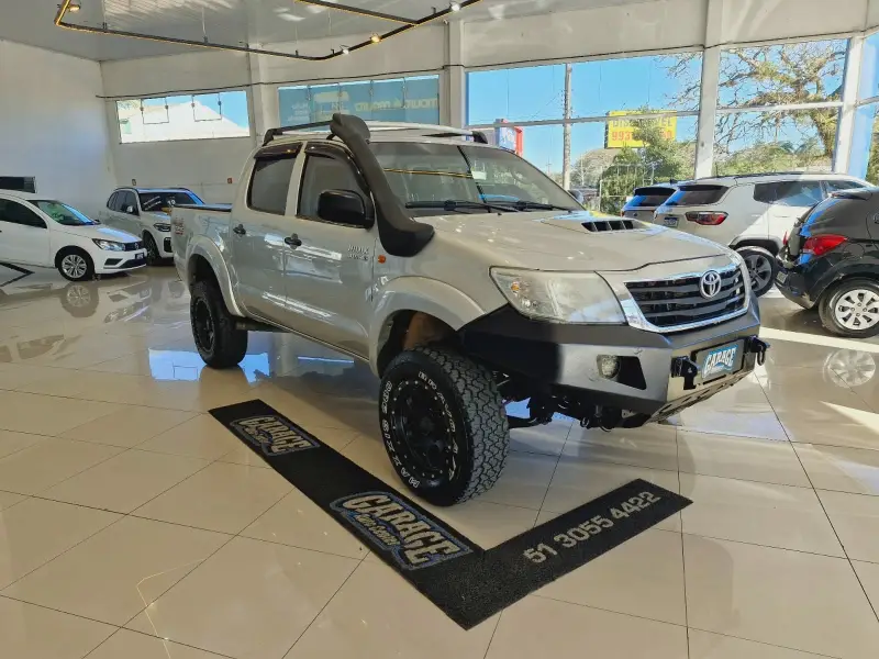 Toyota Hilux 3.0 TDI 4x4 CD STD