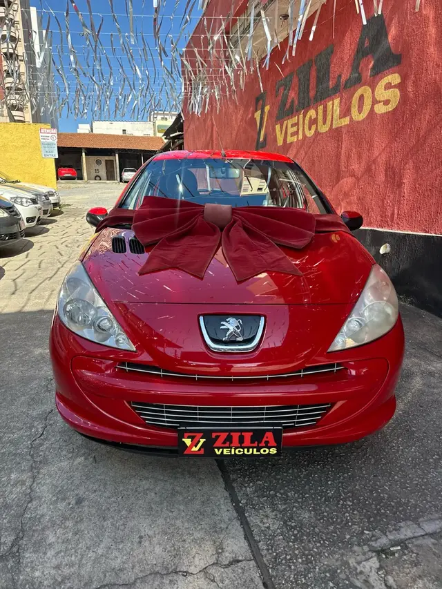 Carro Peugeot 207 2012 Hatch XR 1.4 8V (flex) 2p