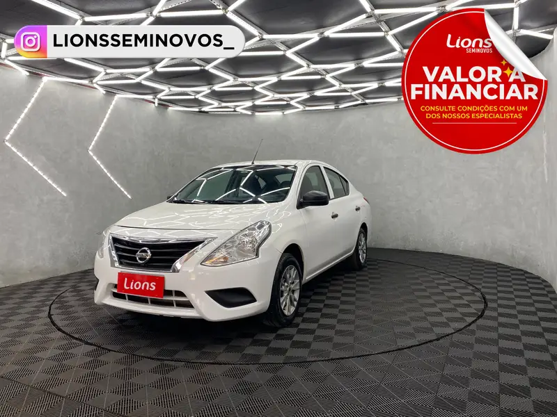 Nissan Versa 1.0 12V V-Drive (Flex)