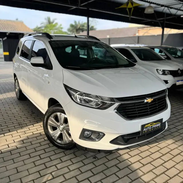 Carro Chevrolet Spin 2023 LS 1.8 (Aut.)