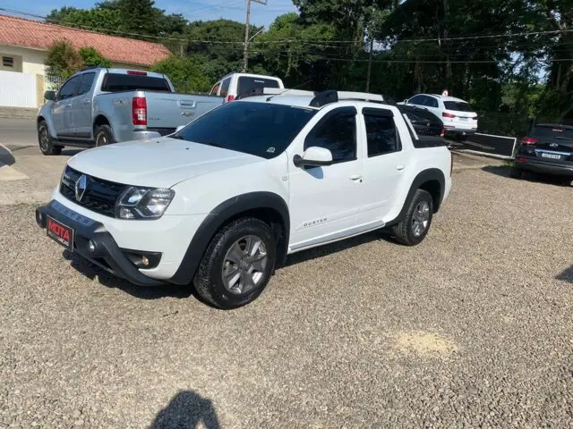 Carro Renault Duster Oroch 2017 2.0 16V Dynamique (Aut) (Flex)