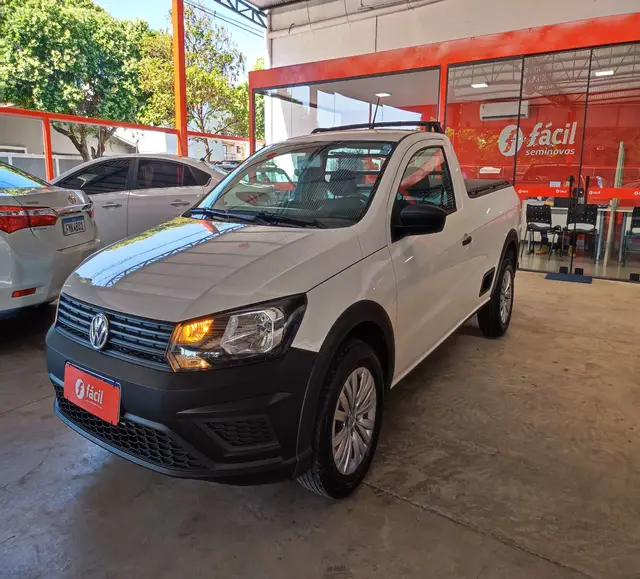 Carro Volkswagen Saveiro 2023 Robust 1.6 MSI CS (Flex)