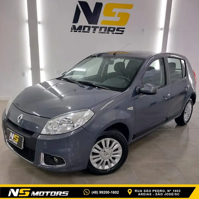 Carro Renault Sandero 2012 Privilège 1.6 8V Hi-Torque (flex)