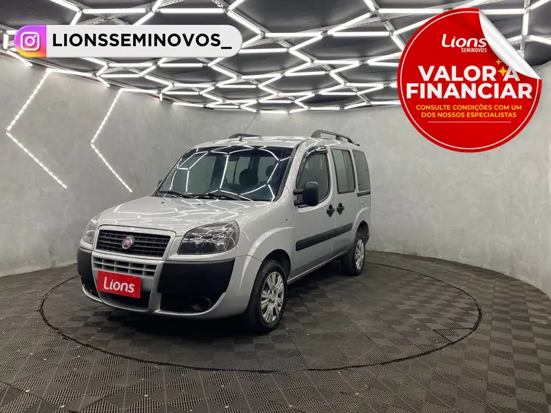 Fiat Doblò Essence 1.8 16V (Flex)