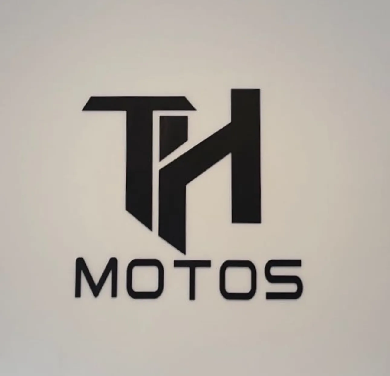 TH MOTOS